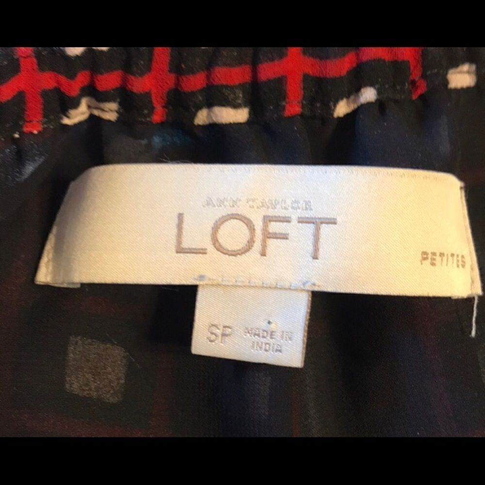 Loft Top SMALL PETITE Red, Black and Cream - Picture 3 of 3